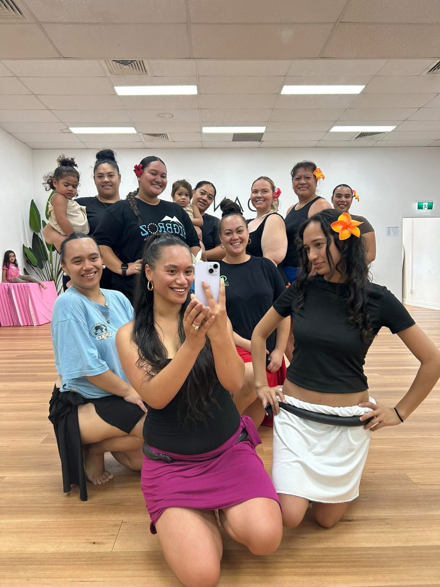 Mums and bubs in class